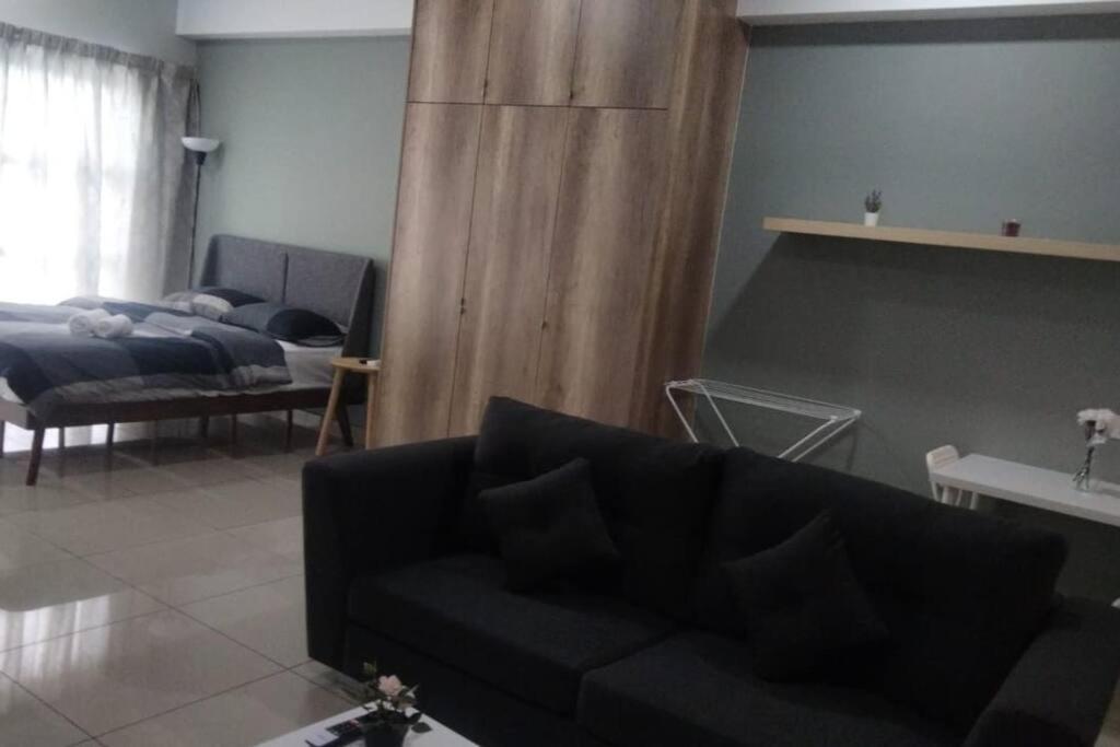 Apartment Ha12 Cyberjaya, Netflix, Wifi, Free Parking, 3023 Cyberjaya